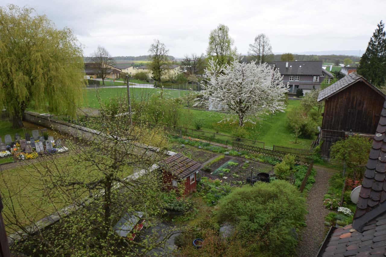 Bed & Breakfast Im Chellhof Benken  Exteriör bild
