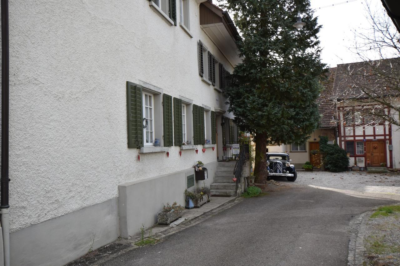 Bed & Breakfast Im Chellhof Benken  Exteriör bild
